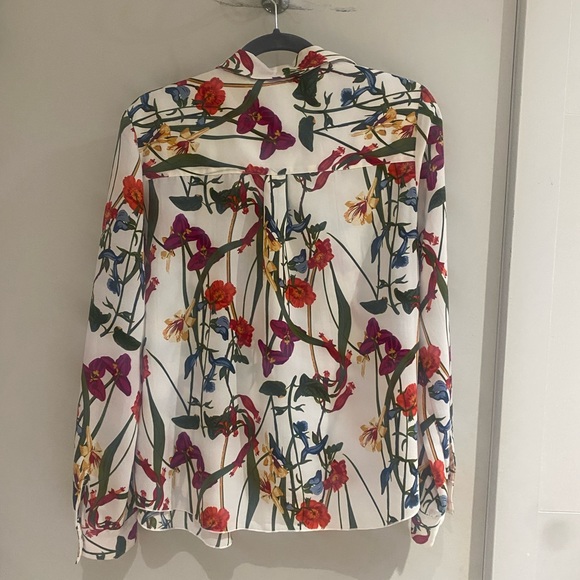 Little Moon Tops - Aritzia little moon button up top size M